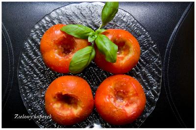 Czosnkowe pomidory - aromatyczna przystawka