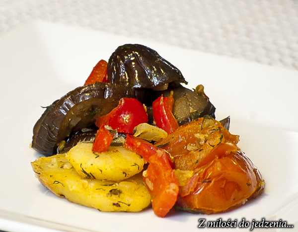 Adżapsandali - duszone warzywa z bakłażanem